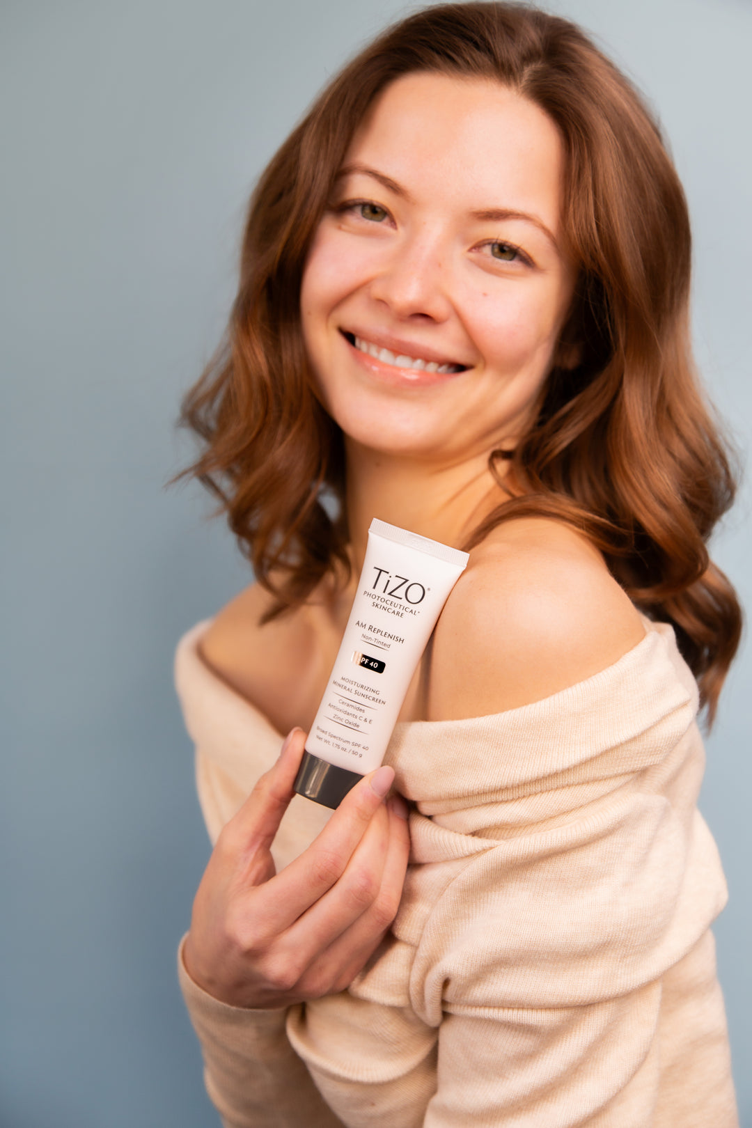 AM Replenish Non-Tinted